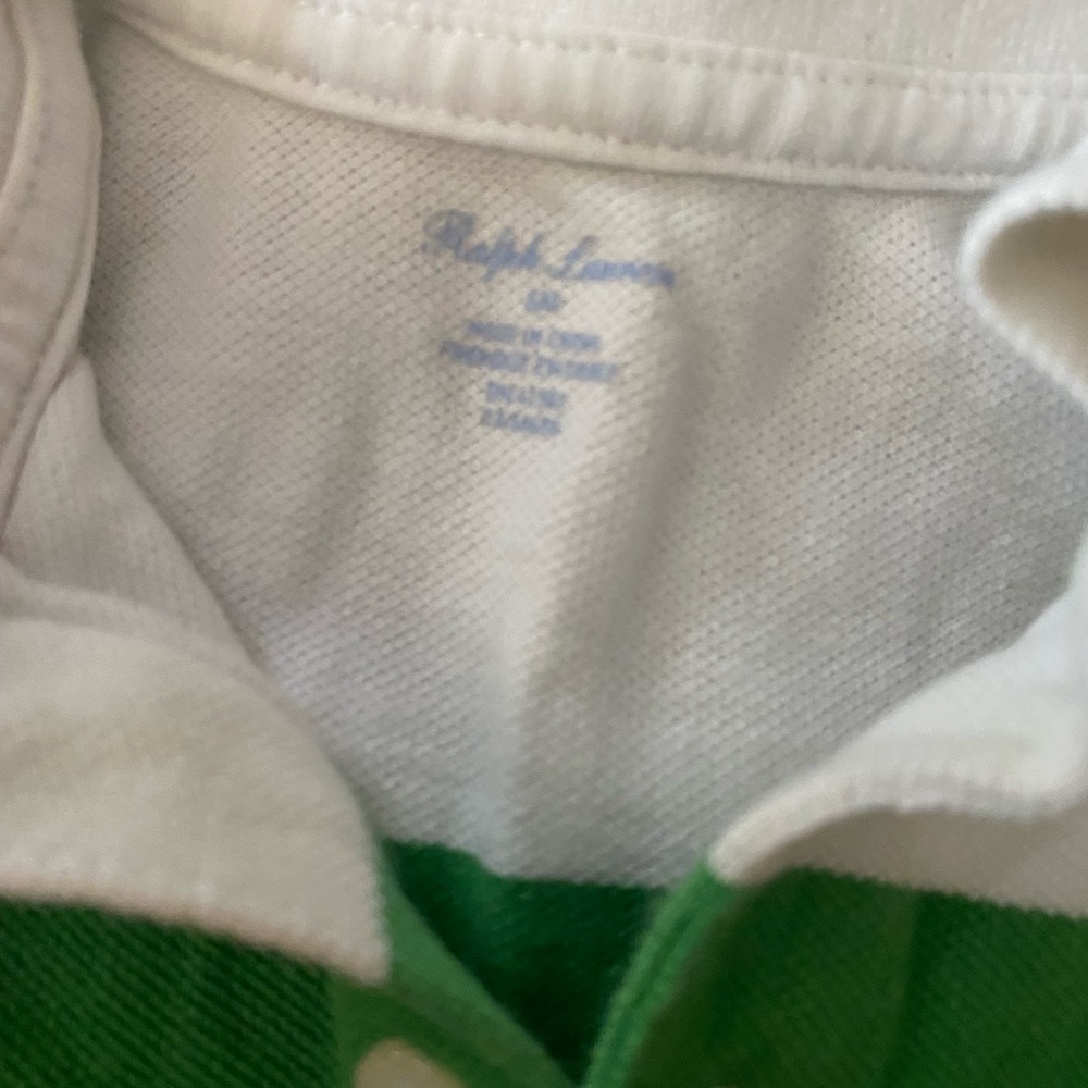CLASSIC trio by RALPH LAUREN! 1 romper,1 short sleeve, 1 long sleeve💙💚👶🏻🤍❤️ - Picture 9 of 10